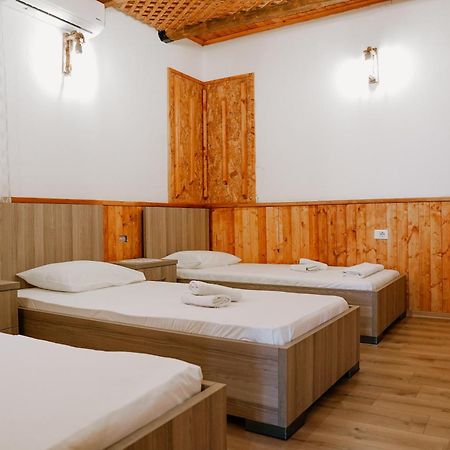 Daors House Apartment จีโรคาสเตอร์ ภายนอก รูปภาพ