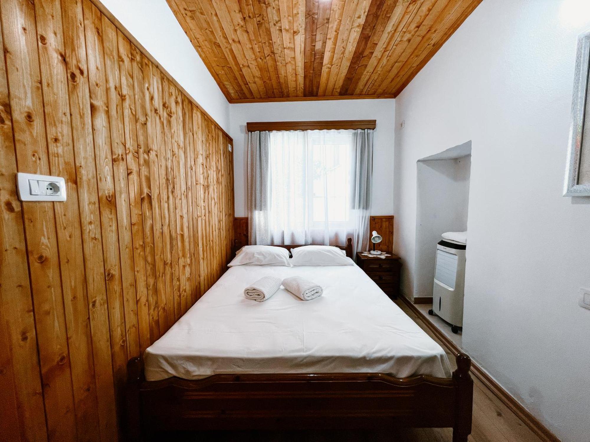 Daors House Apartment จีโรคาสเตอร์ ภายนอก รูปภาพ